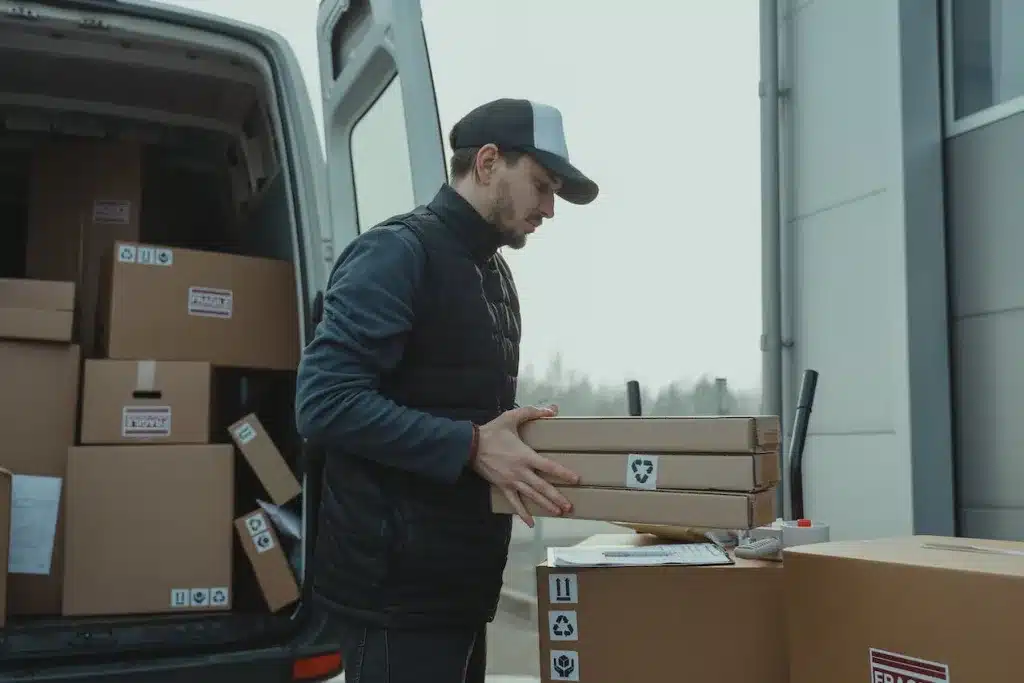 Essential Steps to Take Following an Accident with a Commercial Vehicle in Florida