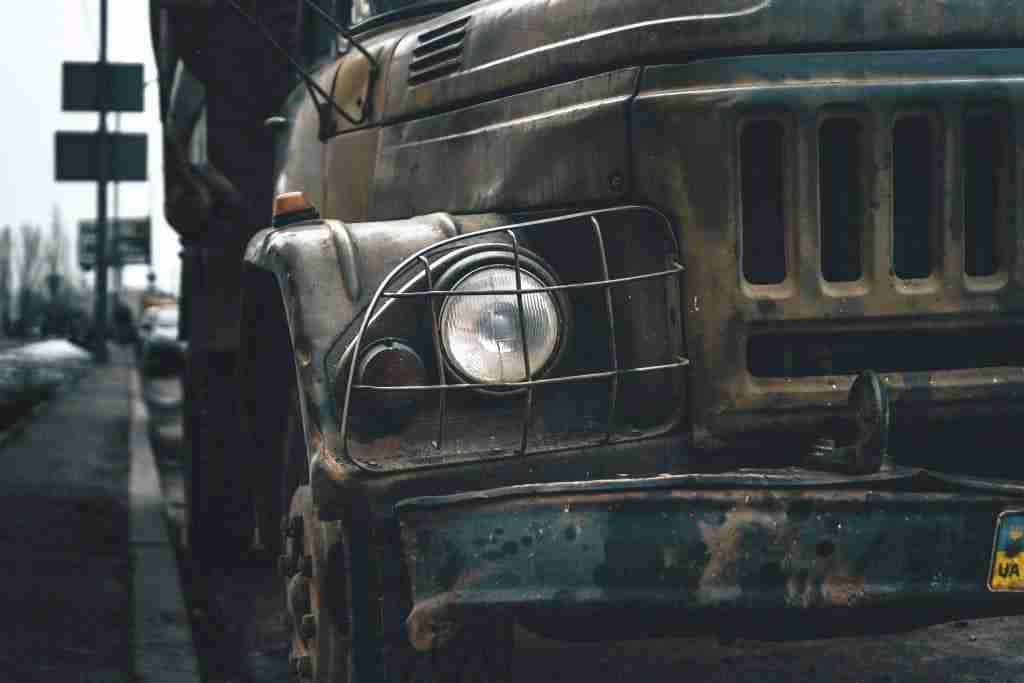 large truck accident